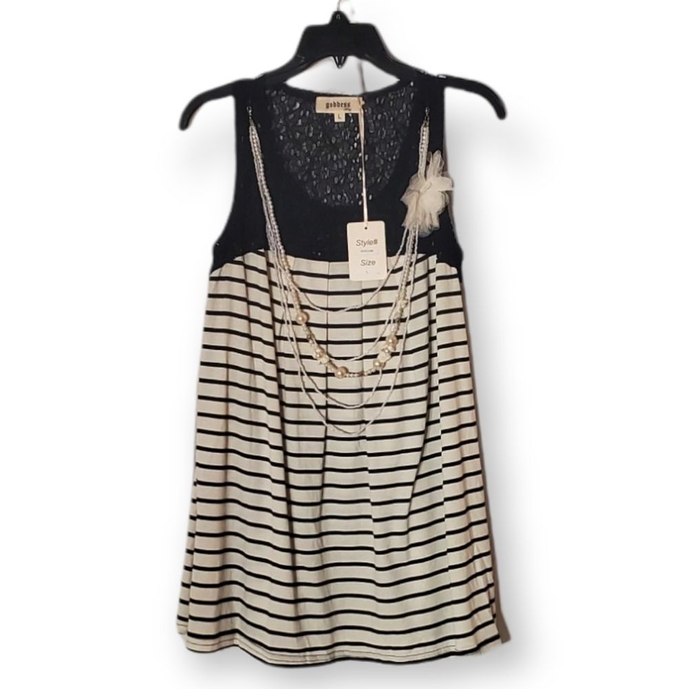 Black and White Sleeveless Tank Top